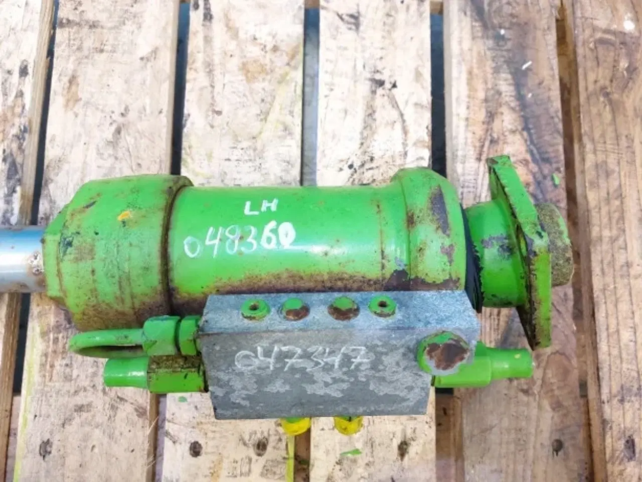 Billede 7 - Merlo P41.7 Stabilisator Cylinder L. 048360