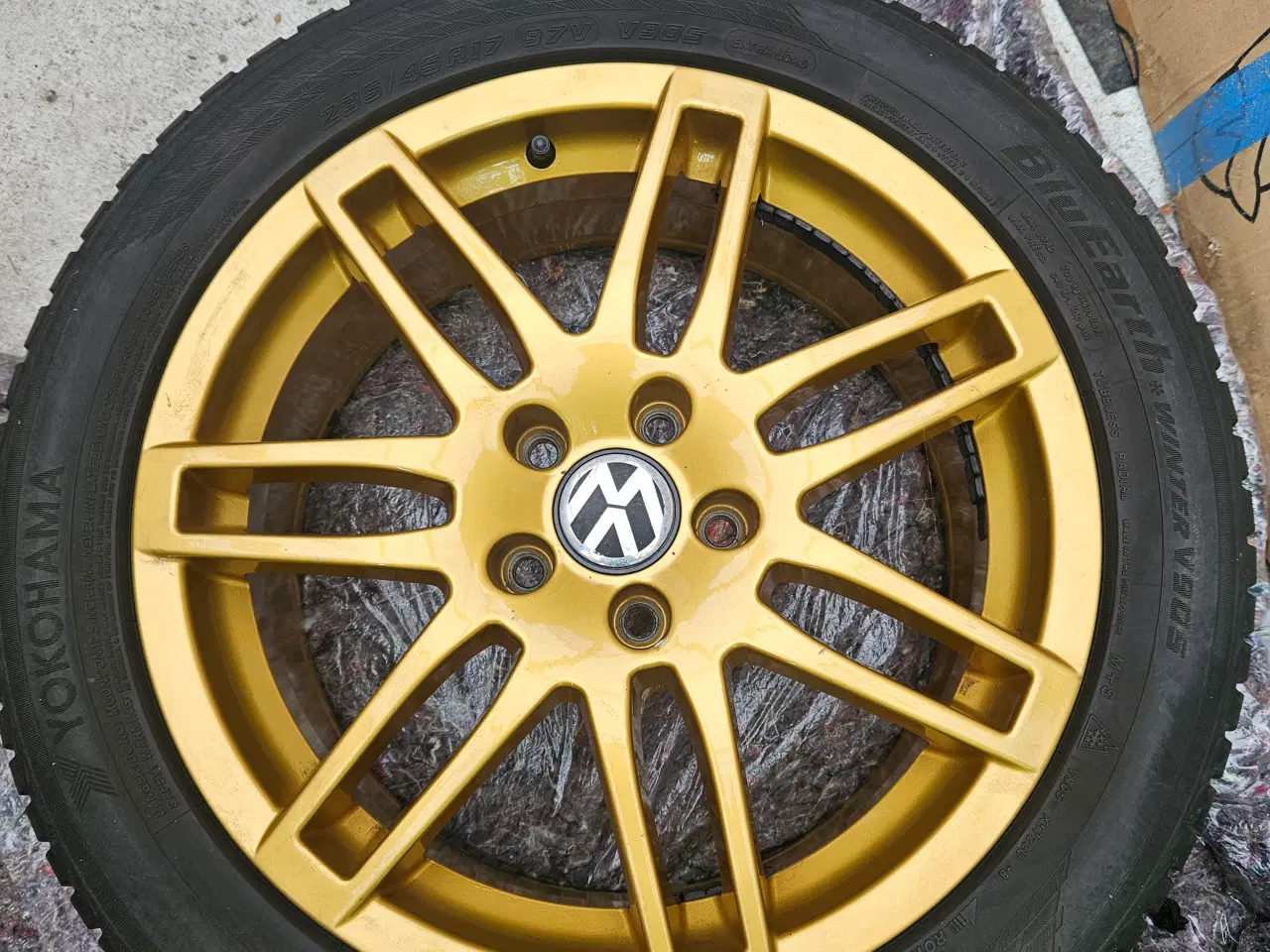 Billede 5 - Vw vinter fælge i guld