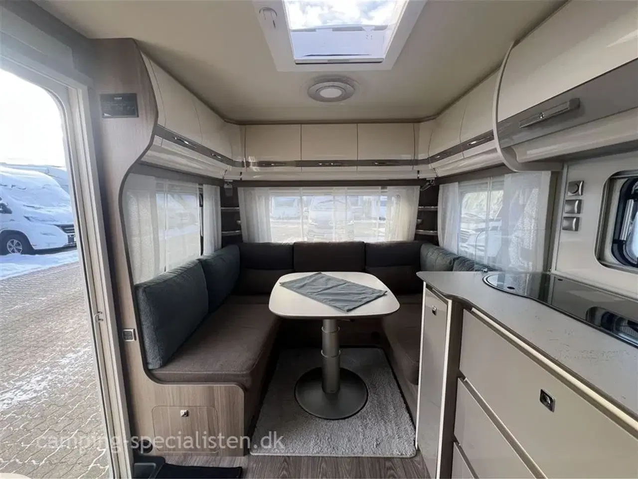 Billede 12 - 2022 - Fendt Tendenza 465 SFB   2022 Fendt Tendenza 465 SFB - Se den nu hos Camping-Specialisten.dk