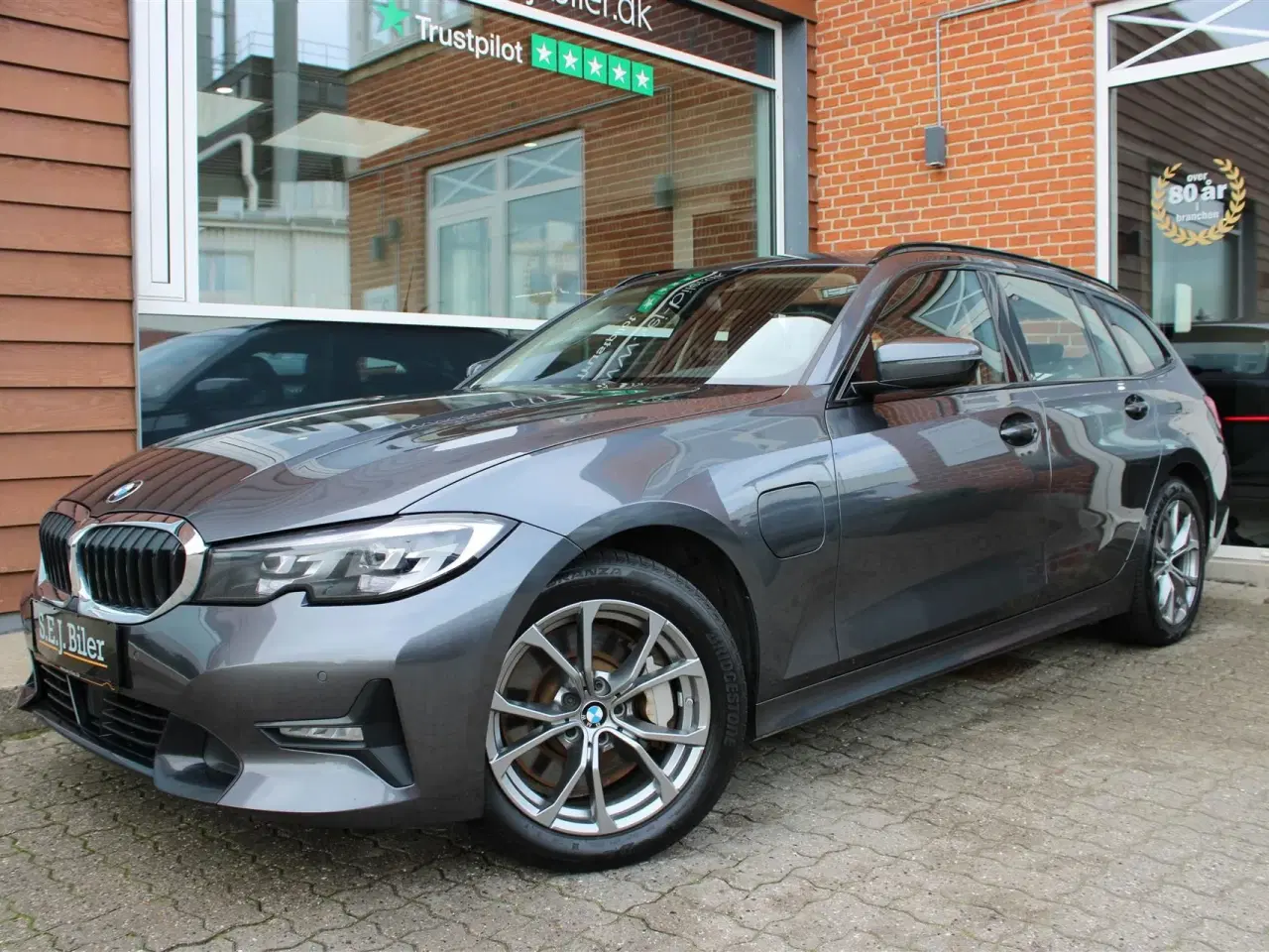 Billede 2 - BMW 330e Touring 2,0 Plugin-hybrid Sport Line Steptronic 292HK Stc 8g Aut.