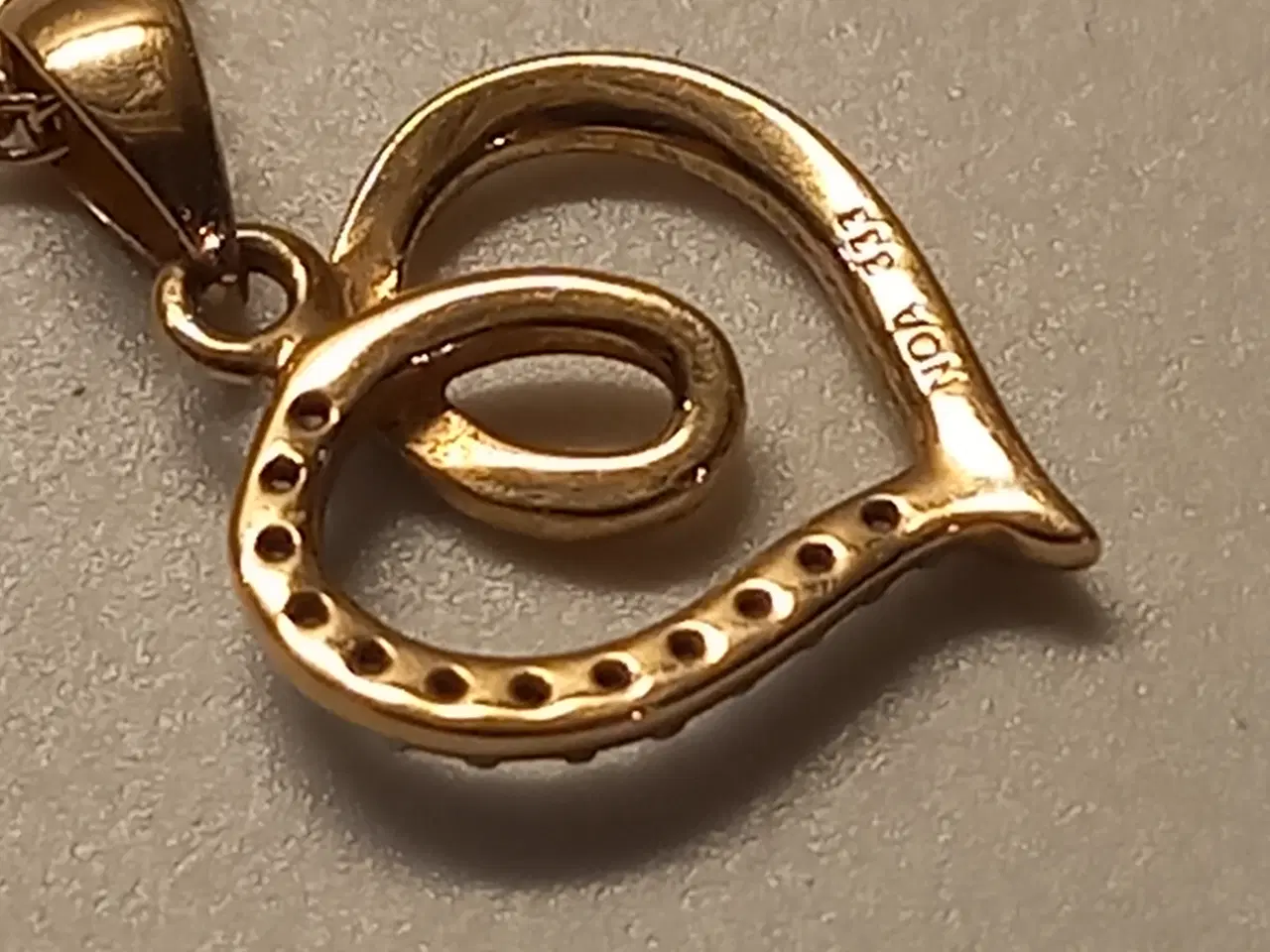 Billede 2 - Halskæde m. Vedhæng i guld