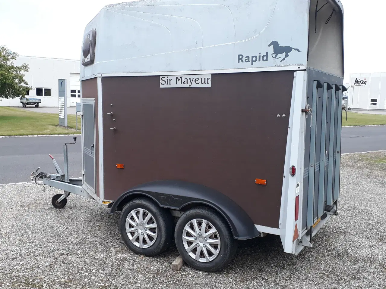 Billede 2 - 2000kg Stor restaureret Humbauer Heste trailer,
