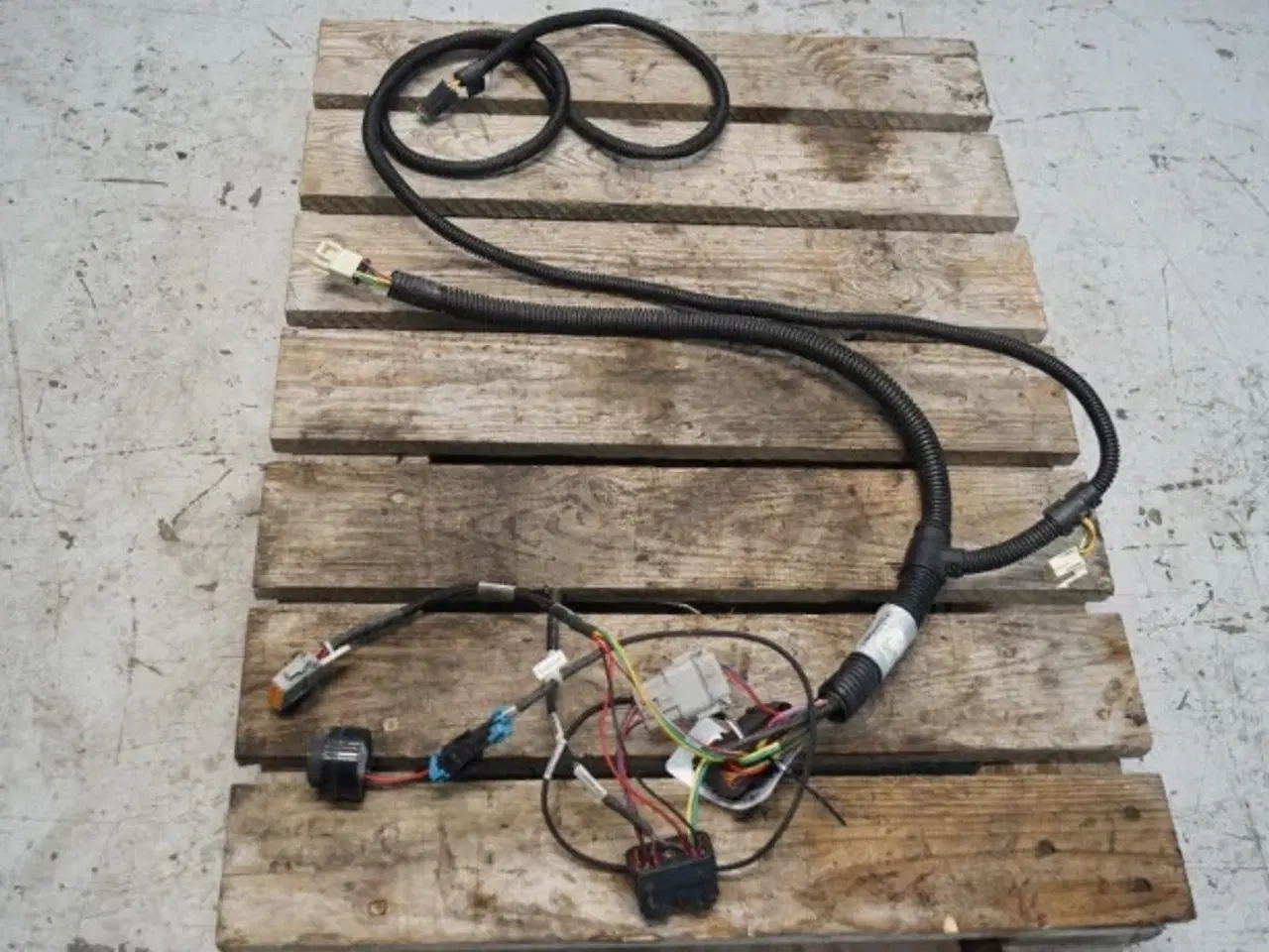 Billede 8 - Case 8010 Ledningsnet 84194266