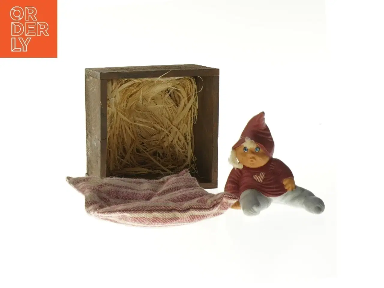 Billede 2 - Julefigur med høkasse fra Trip Trapp (str. 11,5x11,5x10 cm)