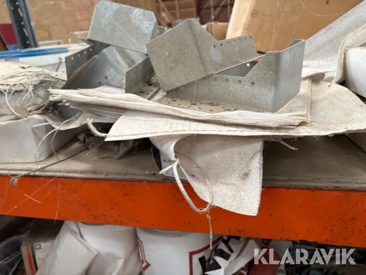 Billede 5 - Pallereol med blandet byggematerialer