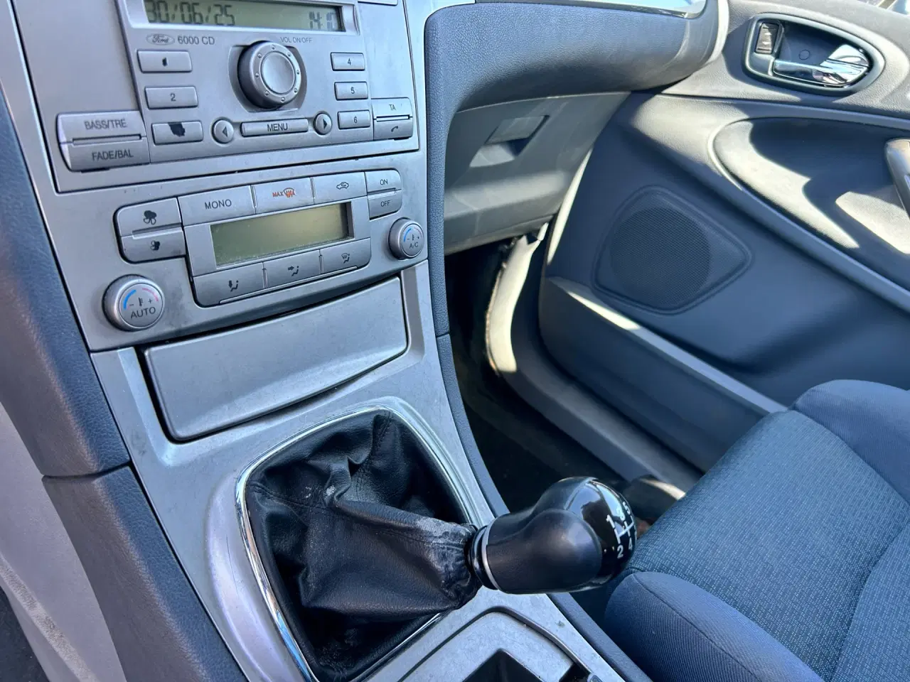Billede 8 - Ford S-Max 2,0 Trend 145HK