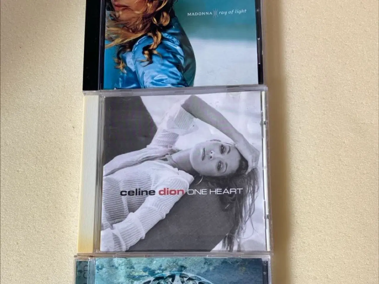 Billede 1 - CD Madonna, Celine Dion mm 3 stk, sælges samlet