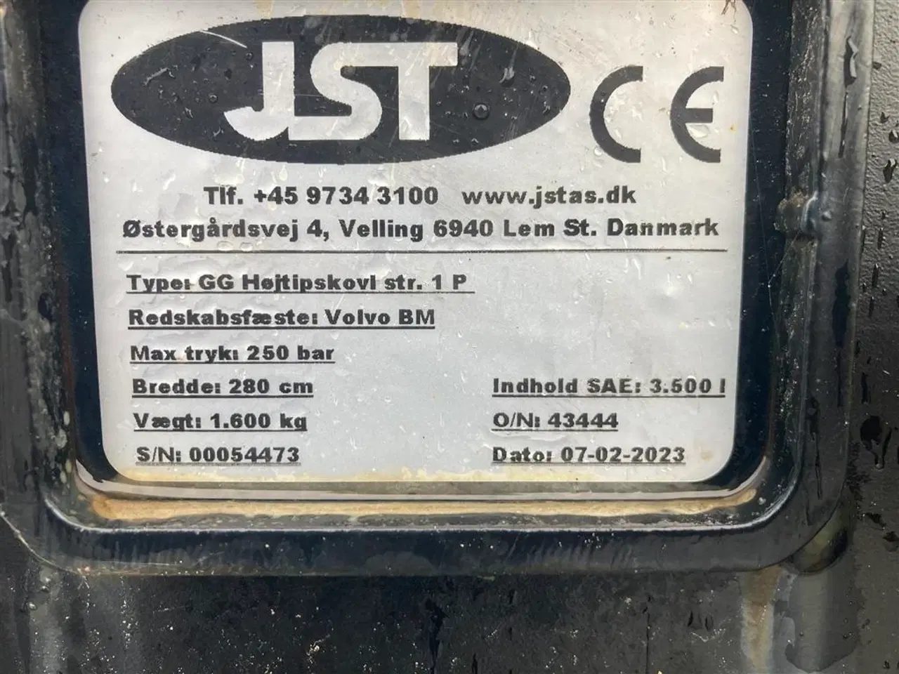 Billede 19 - JST Højtipskovl str.1 280 cm bred monteret med BM Fæste