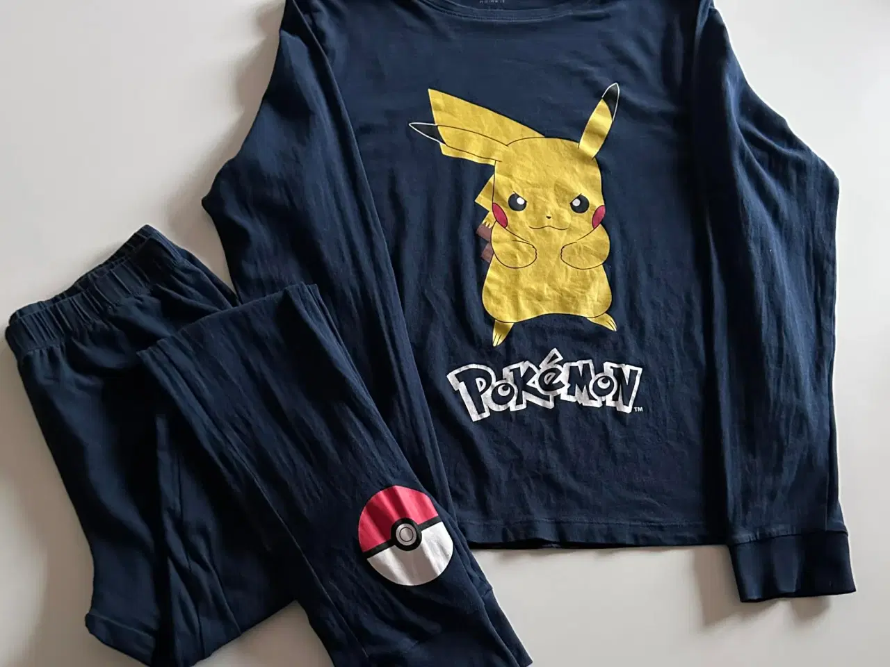 Billede 1 - Name it pyjamas, Pokémon, str. 146-152