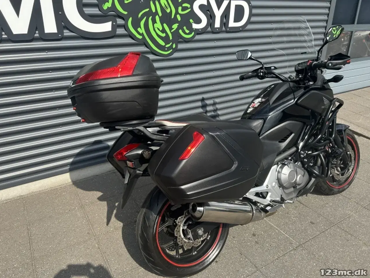 Billede 4 - Honda NC 700 XA MC-SYD BYTTER GERNE