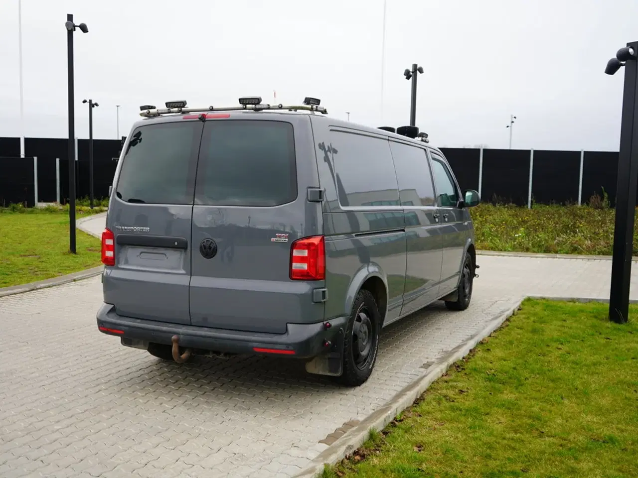 Billede 3 - VOLKSWAGEN TRANSPORTER 2.0 TDI 204 KASSEVOGN LANG