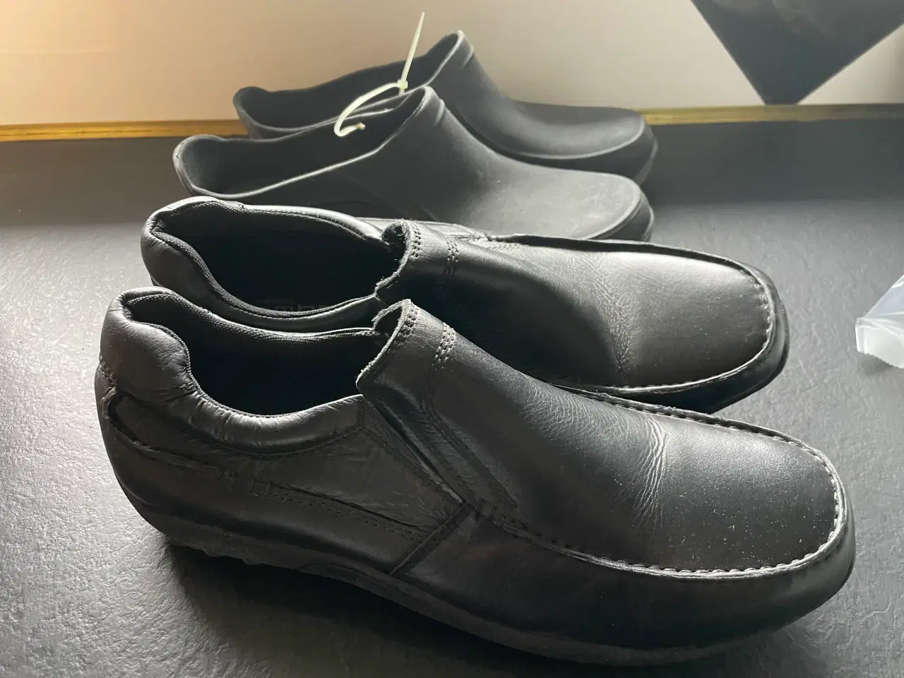Billede 19 - 9 par sko i forskellige udformninger str. 44 & 45
