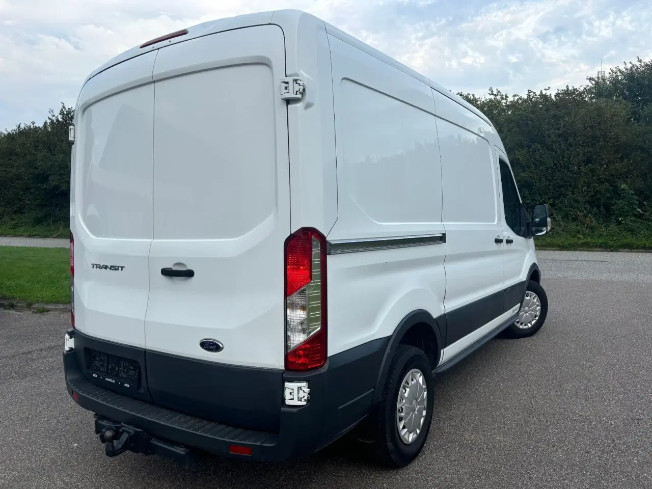 Billede 3 - Ford Transit 350 L2 Van 2,2 TDCi 125 Trend H2 FWD