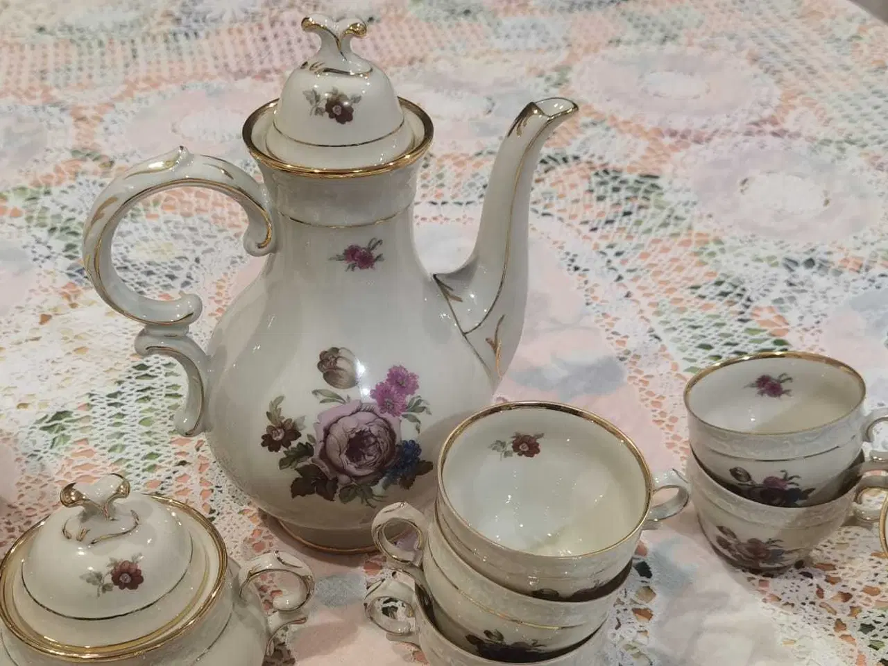 Billede 11 - LUKSURIØST OG ANTIK DANSK PORCELÆN