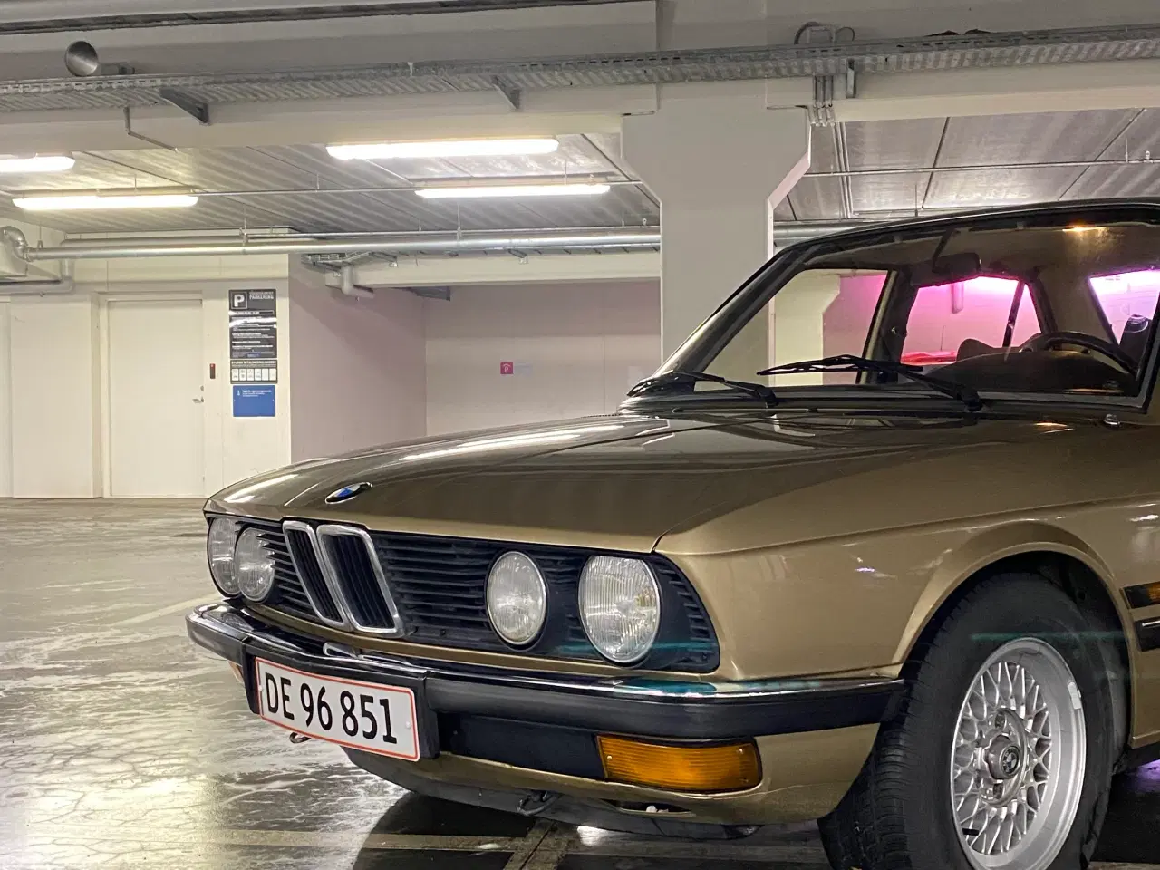 Billede 12 - Bmw e28 518 - nyrenoveret motor