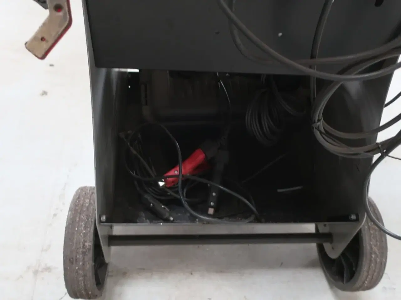 Billede 9 - Batteritester samt diagnosetester på vogn