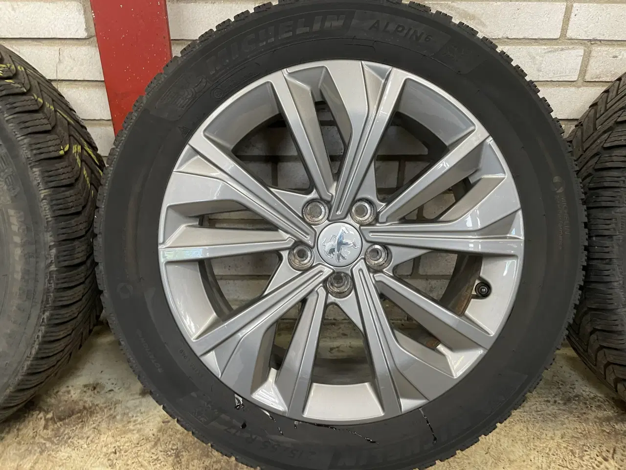 Billede 5 - 17 Peugeot 508 215/55r17 Ref.216A vinter