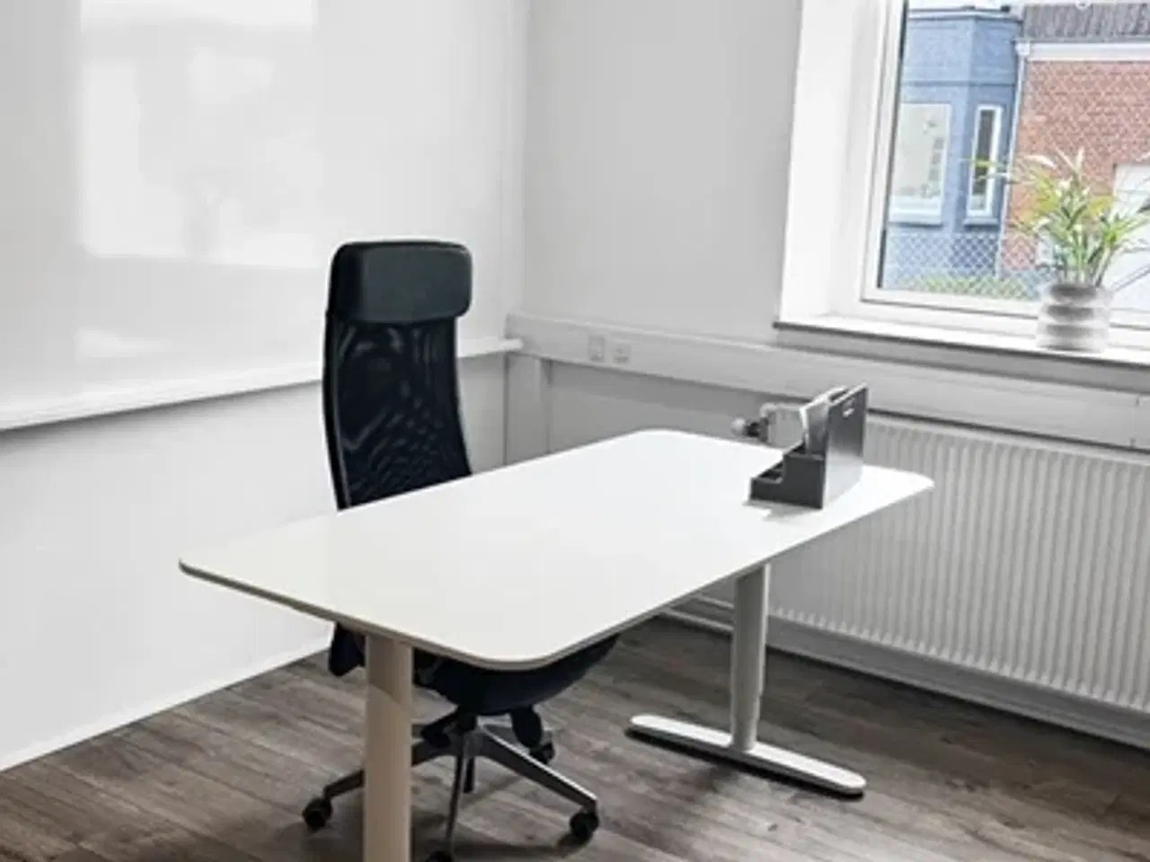 Billede 1 - Lej din næste kontorplads hos ▶Graphic House◀