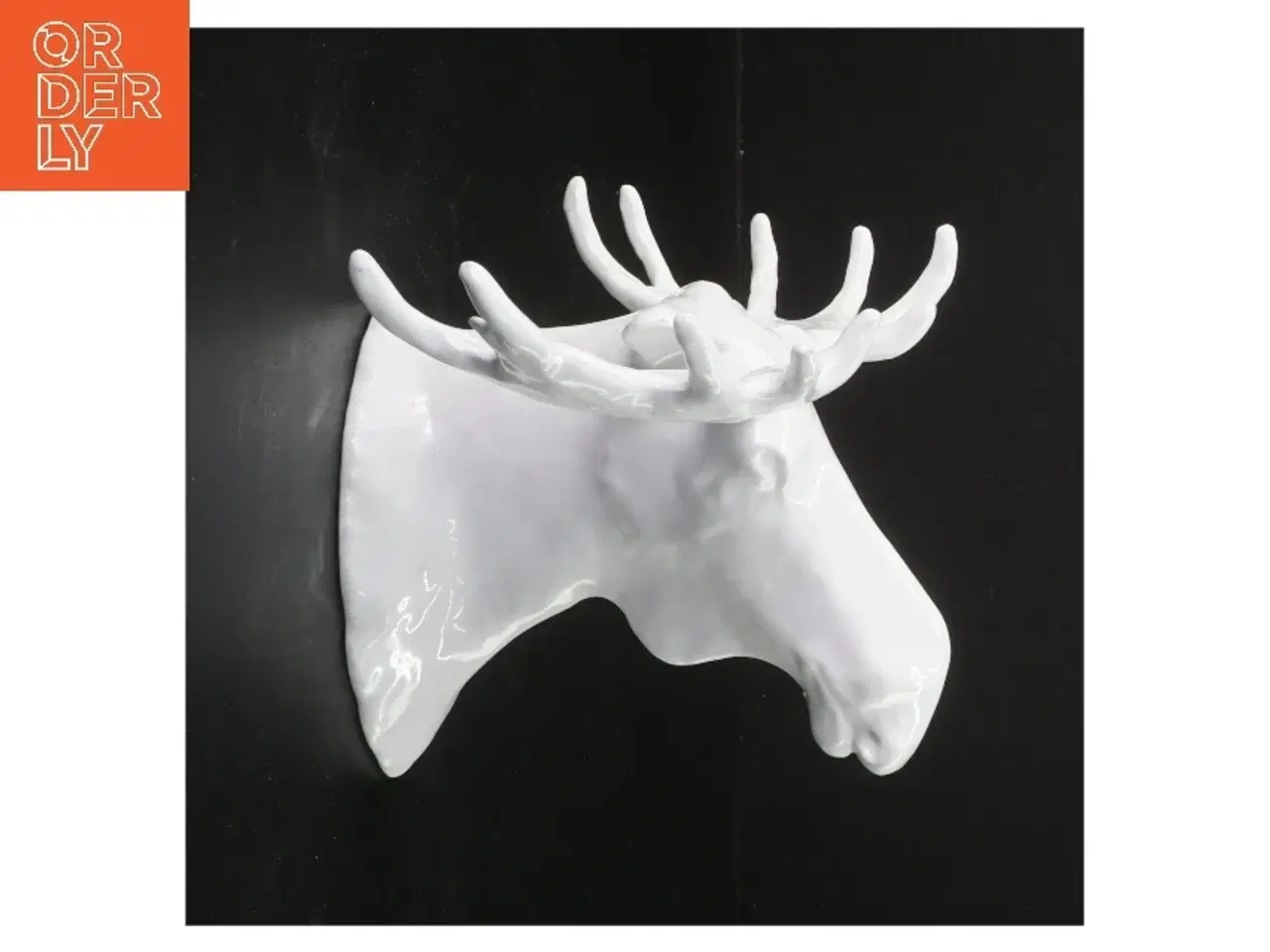 Billede 1 - Væghængt hjortehoved dekor i keramik (str. 23x12 cm)