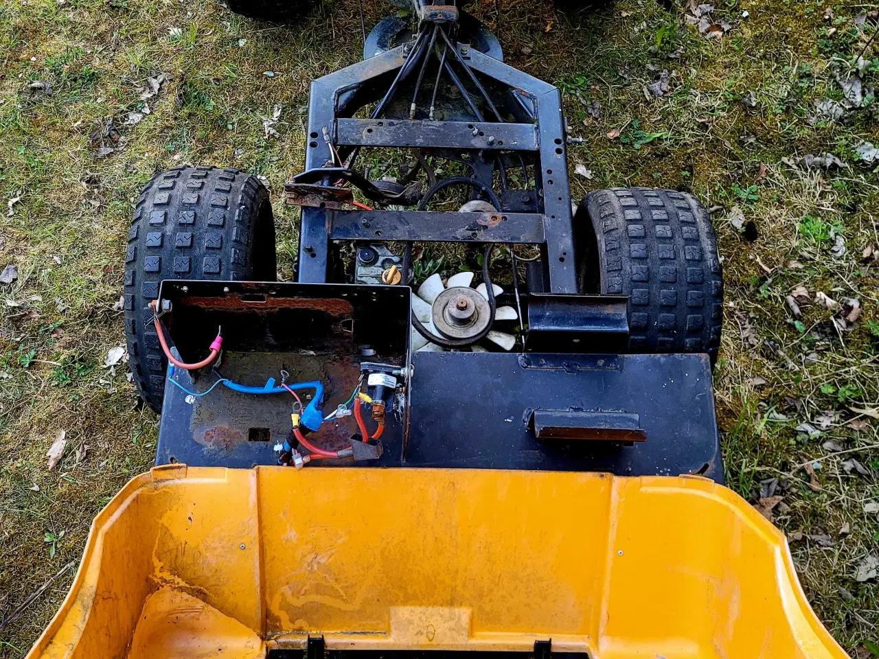 Billede 5 - Stiga Park HST uden motor