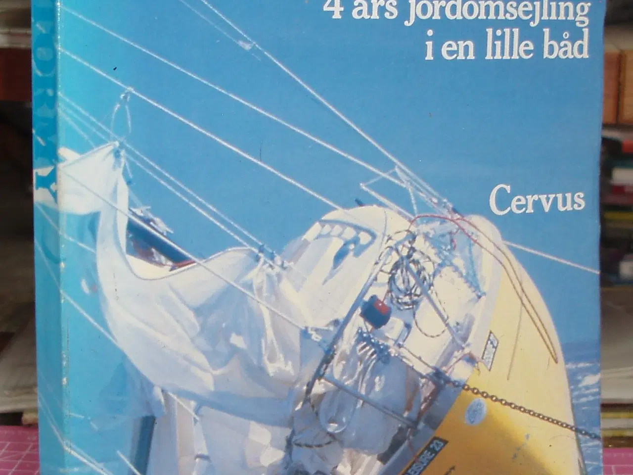 Billede 1 - Stormy 4 års jordomsejling i en lille båd