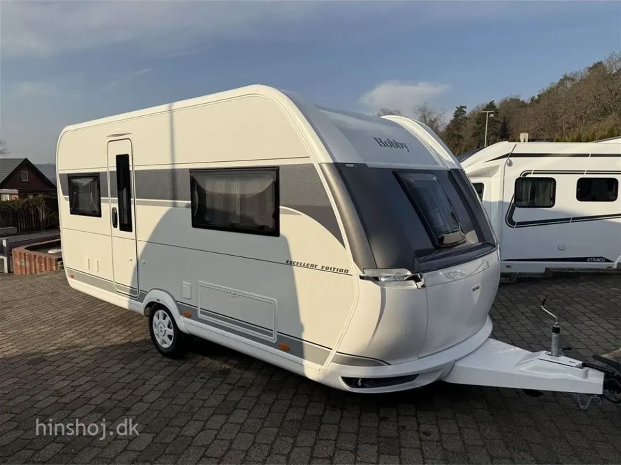 Billede 1 - 2025 - Hobby Excellent Edition 460 UFe   Dejlig vogn med rundsidegruppe og franskseng fra Hinshøj Caravan A/S