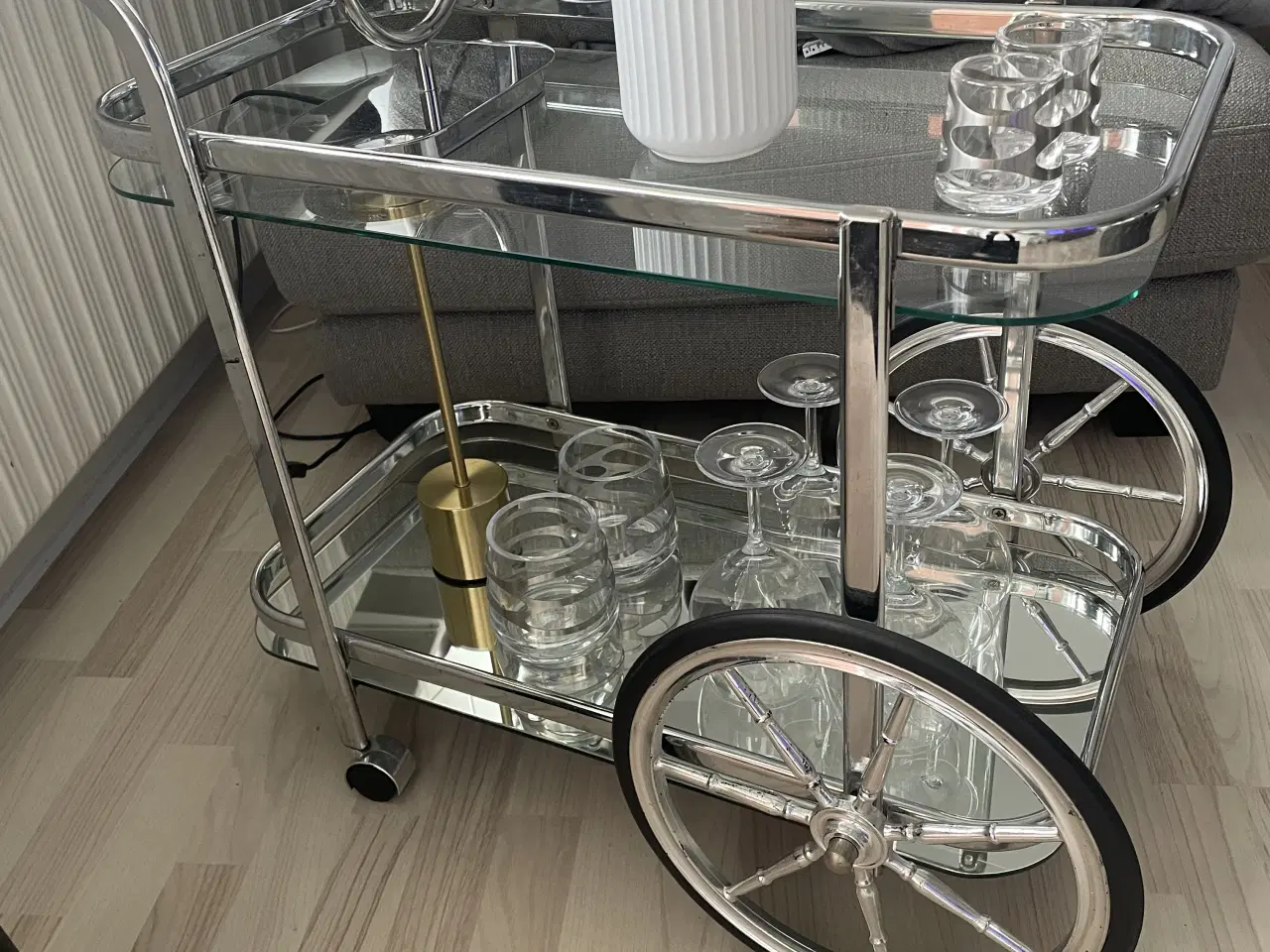 Billede 1 - Stile Barbord
