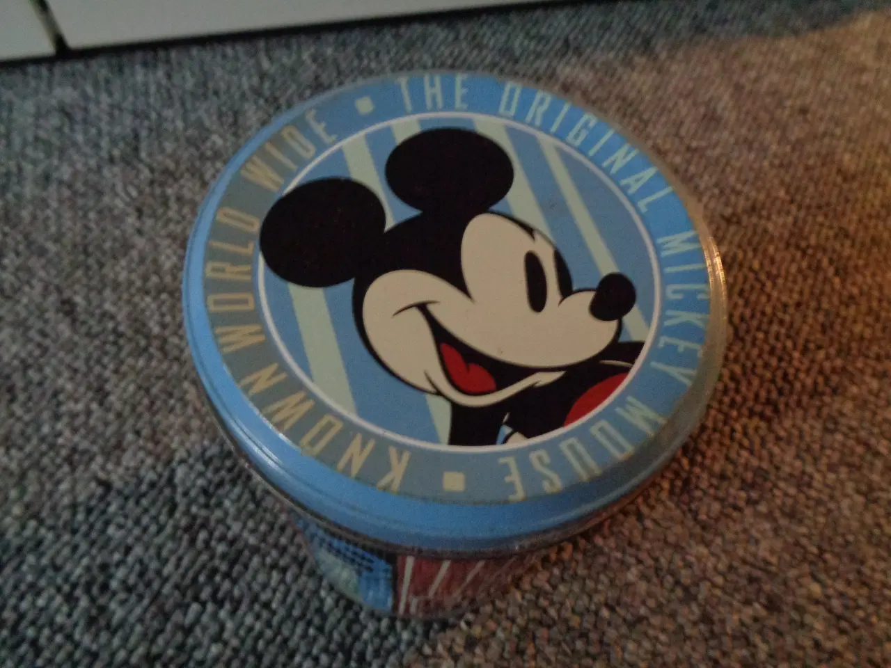 Billede 4 - Mickey Mouse metal dåse 