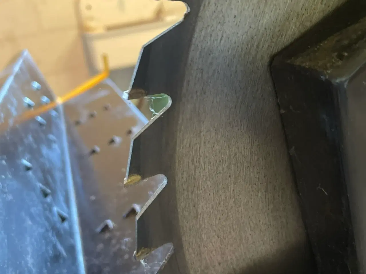 Billede 4 - Brændesav på stativ