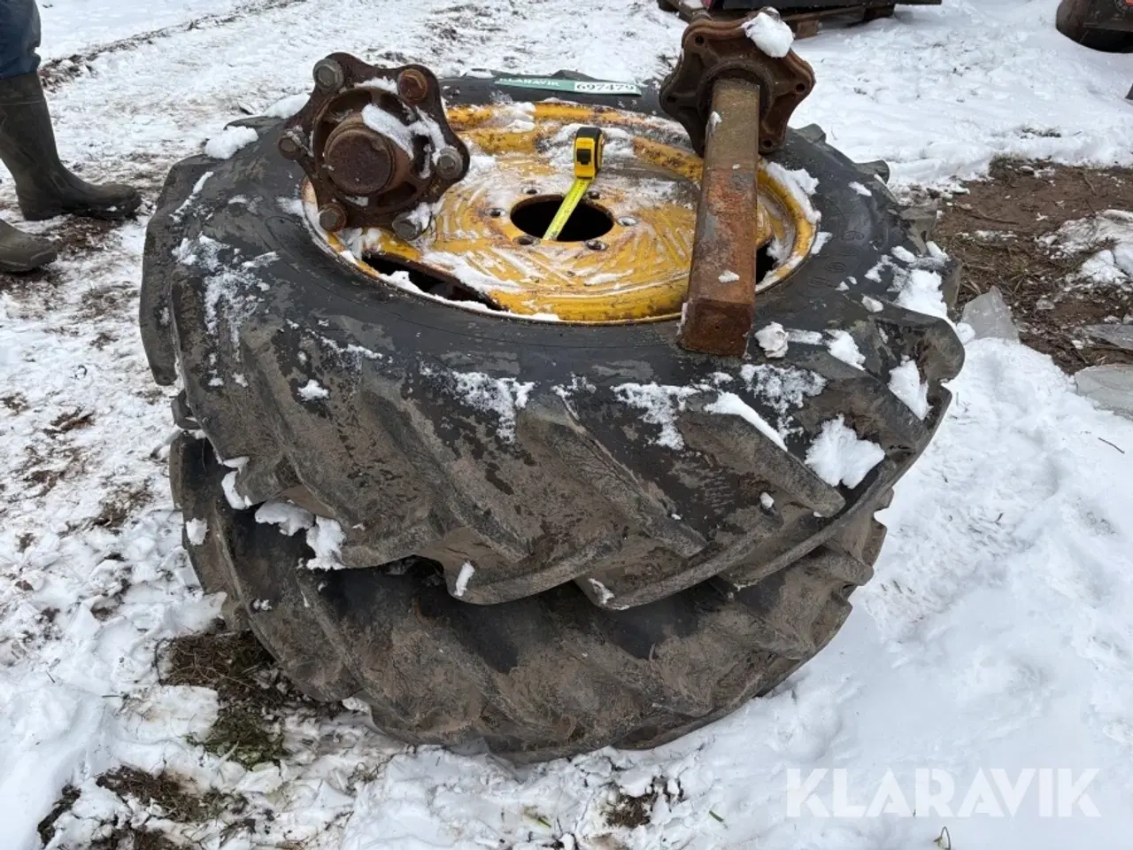 Billede 3 - Dæk med nav Goodyear 2 styk