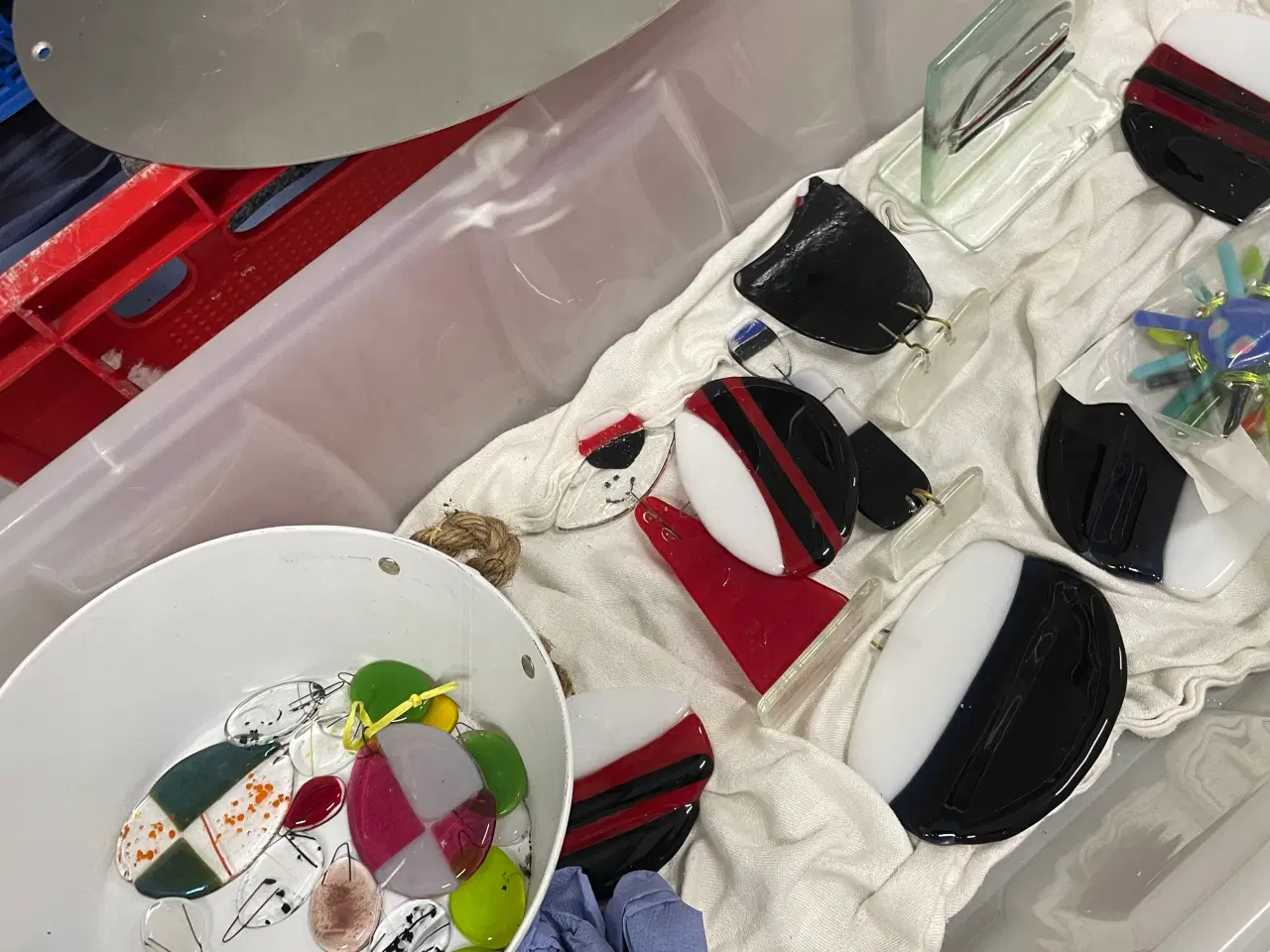 Billede 3 - Glaskunst større parti.