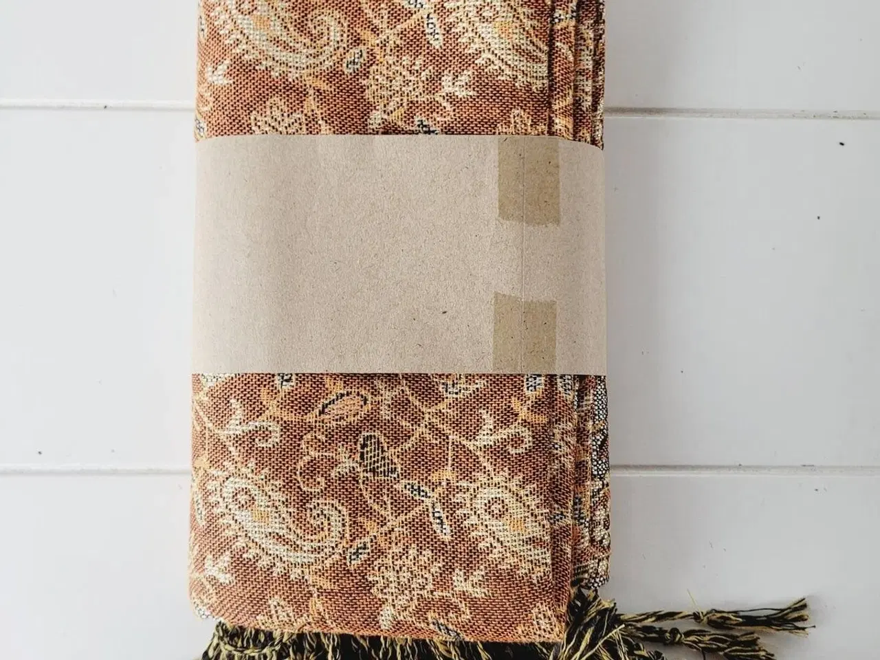 Billede 5 - ⭐️- Elegant og Blødt Pashmina Tørklæde - UBRUGT