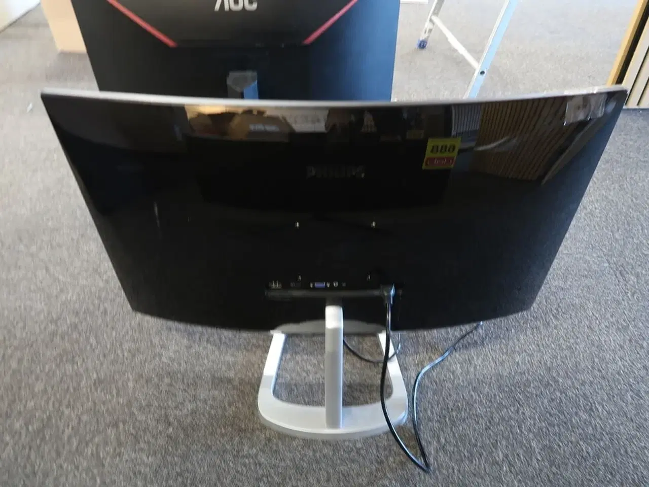 Billede 2 - Philips 32" skærm 328e9q