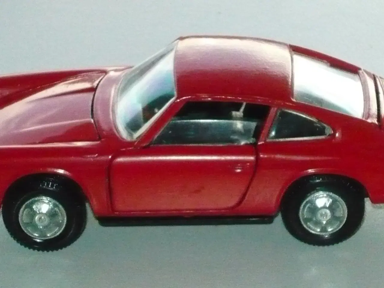 Billede 6 - "KIRK" PORSCHE 911 S GUL ELLER RØD PR. STK!