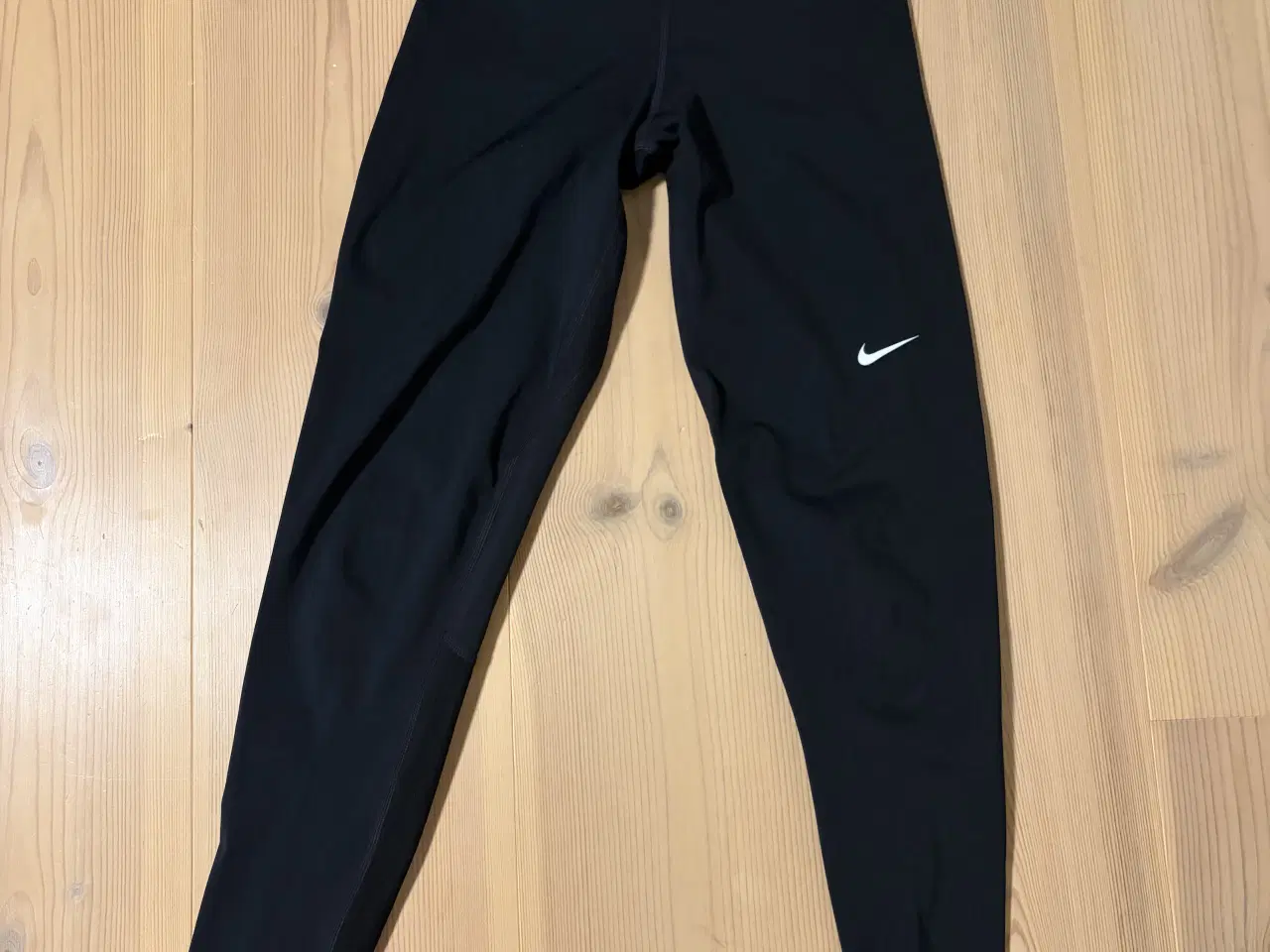 Billede 1 - NikePro løbebukser