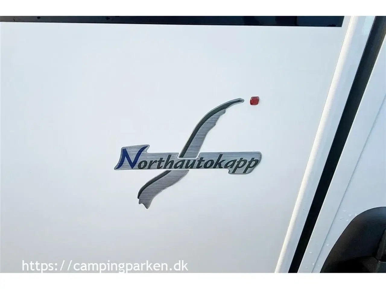 Billede 17 - 2021 - Benimar Mileo 296   Flot og velholdt camper med Queens bed