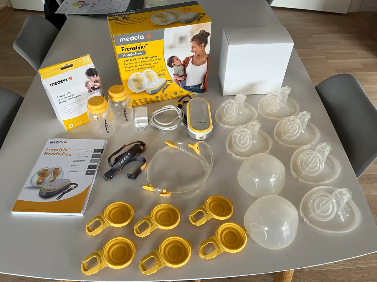 Billede 1 - Medela Freestyle Handsfree brystpumpe