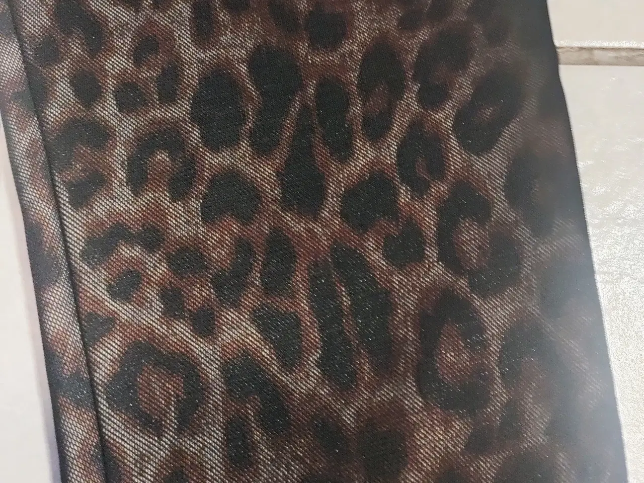 Billede 5 - Leopard Leggings med Inderfoer