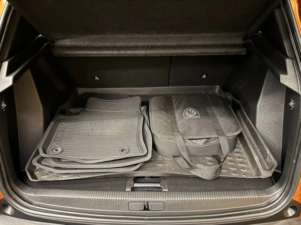 Billede 9 - Peugeot e-2008 50 GT