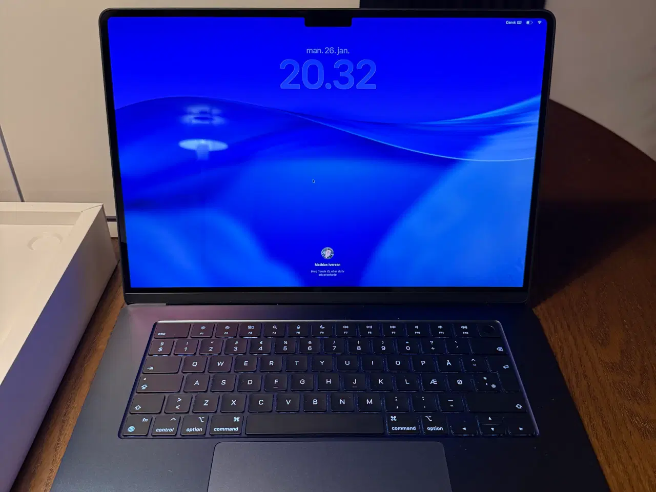 Billede 2 - MacBook Air 15” M2 8/256 GB 2023 99% batteri