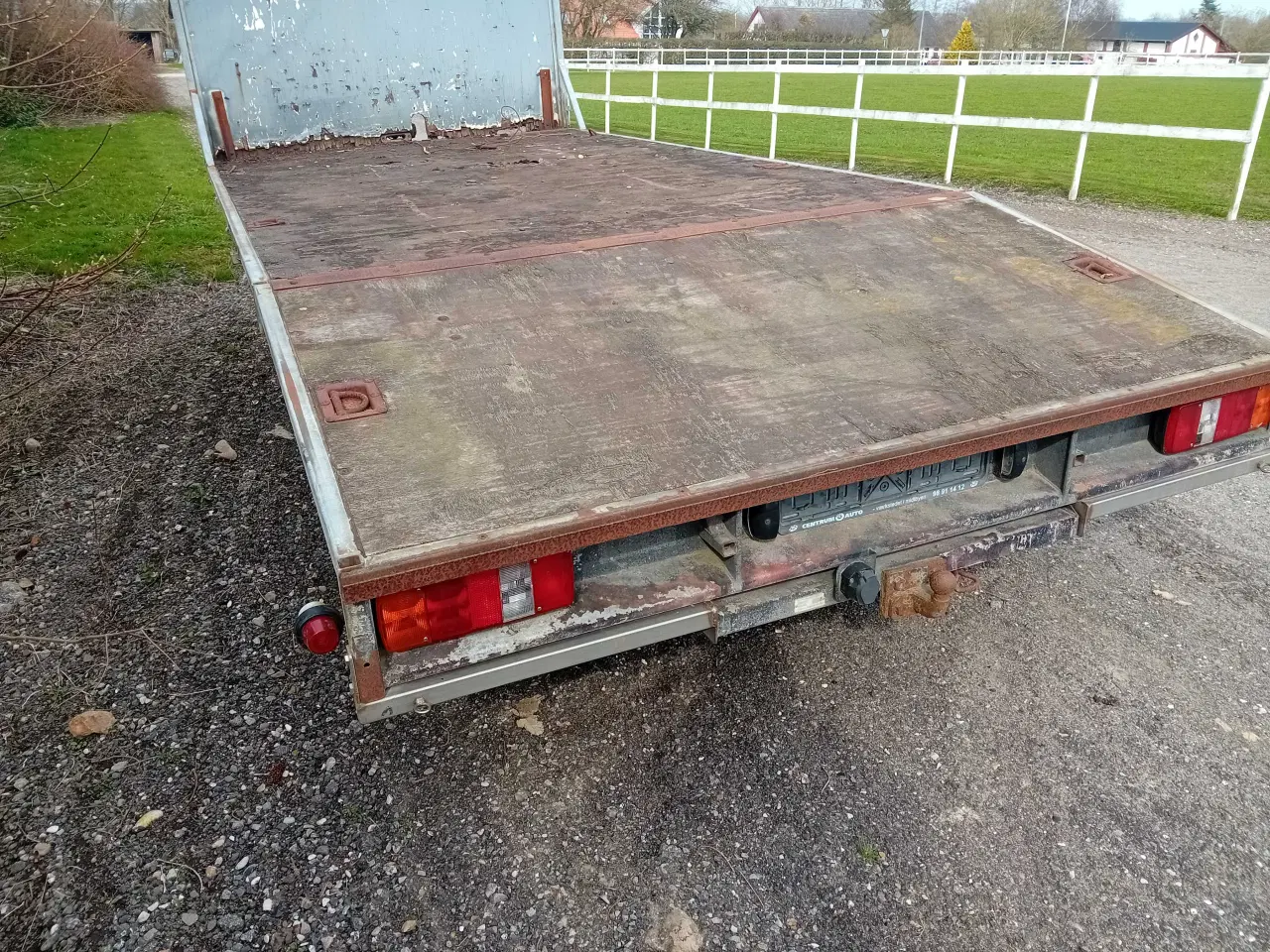 Billede 3 - Vogn med knæklad 