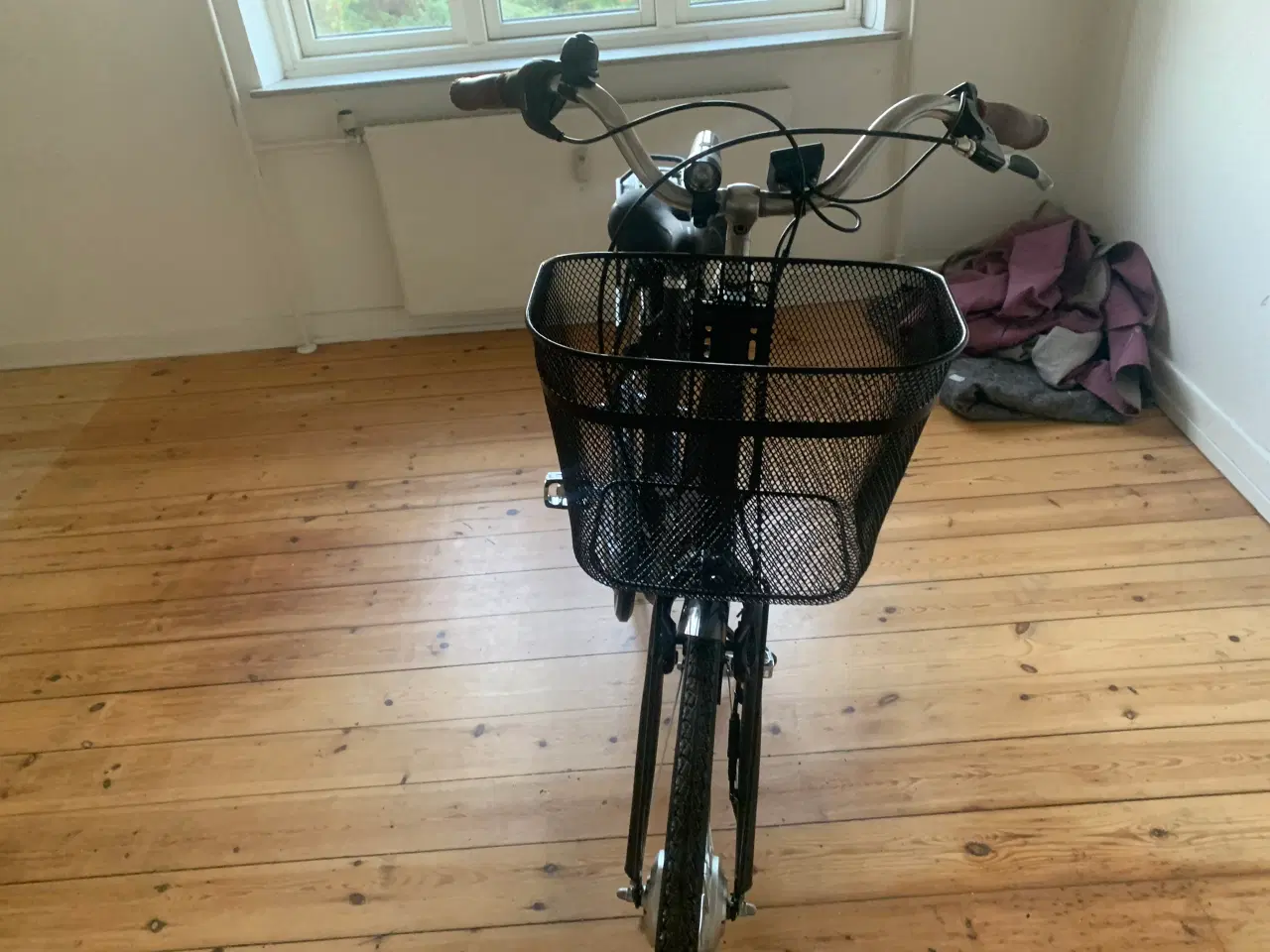 Billede 4 - Flot sco dame elcykel