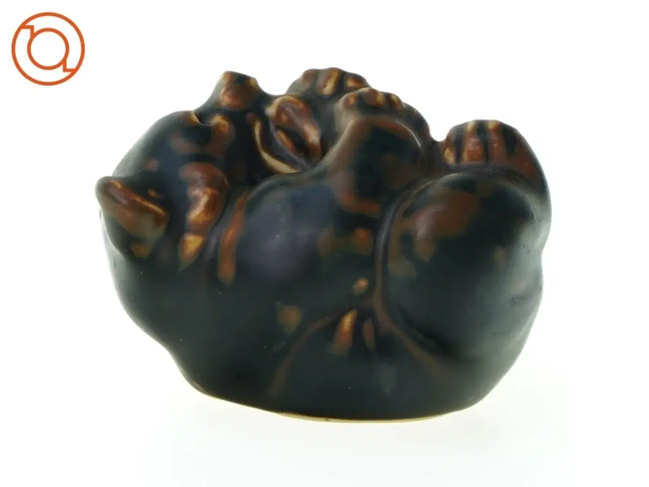 Billede 4 - Liggende bjørn med fod i mund fra Royal Copenhagen (str. 8 x 5 cm)