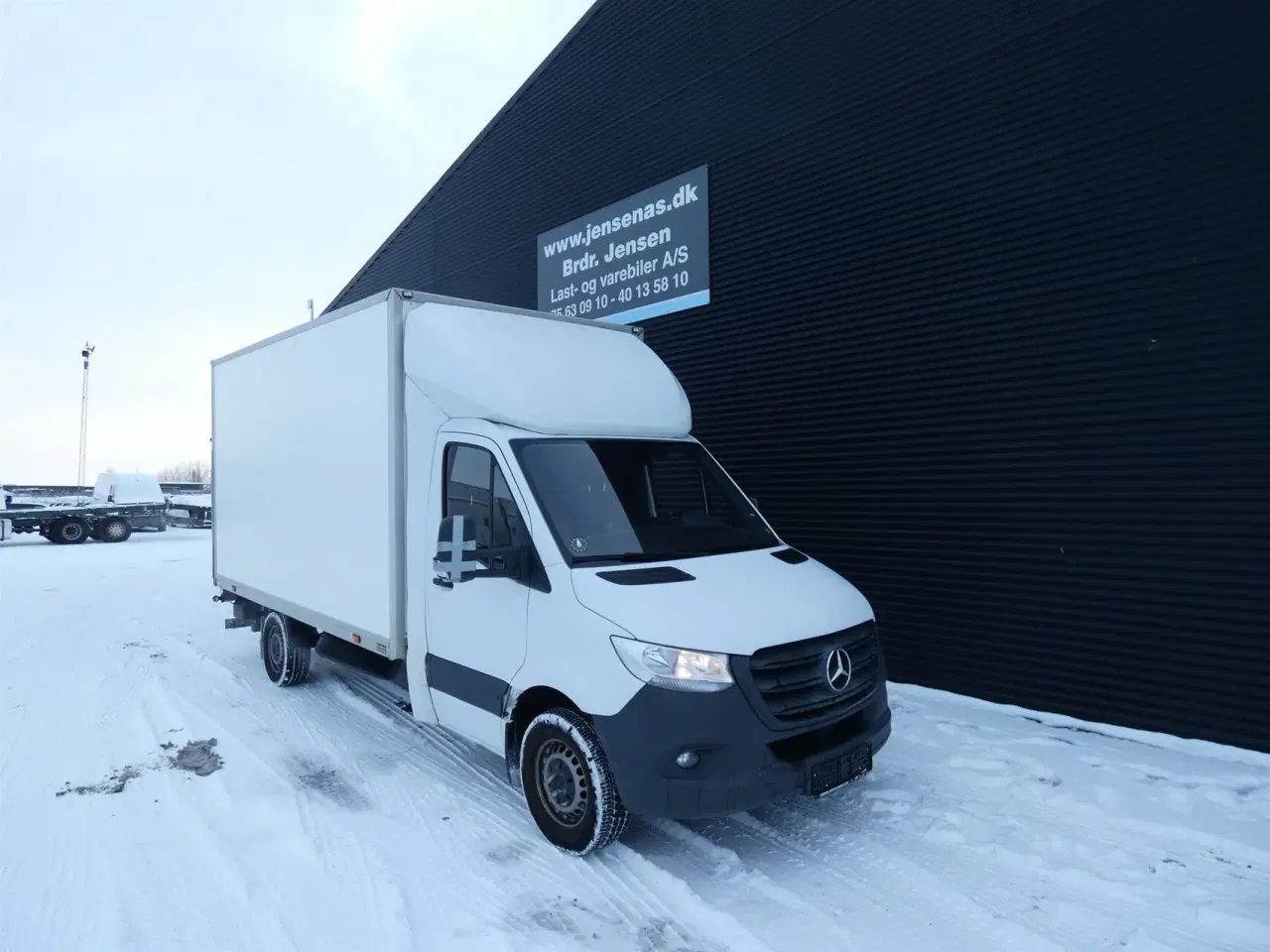 Billede 1 - Mercedes-Benz Sprinter 317 2,0 CDI Alu.kasse m./lift RWD 9G-Tronic 170HK Ladv./Chas. Aut.