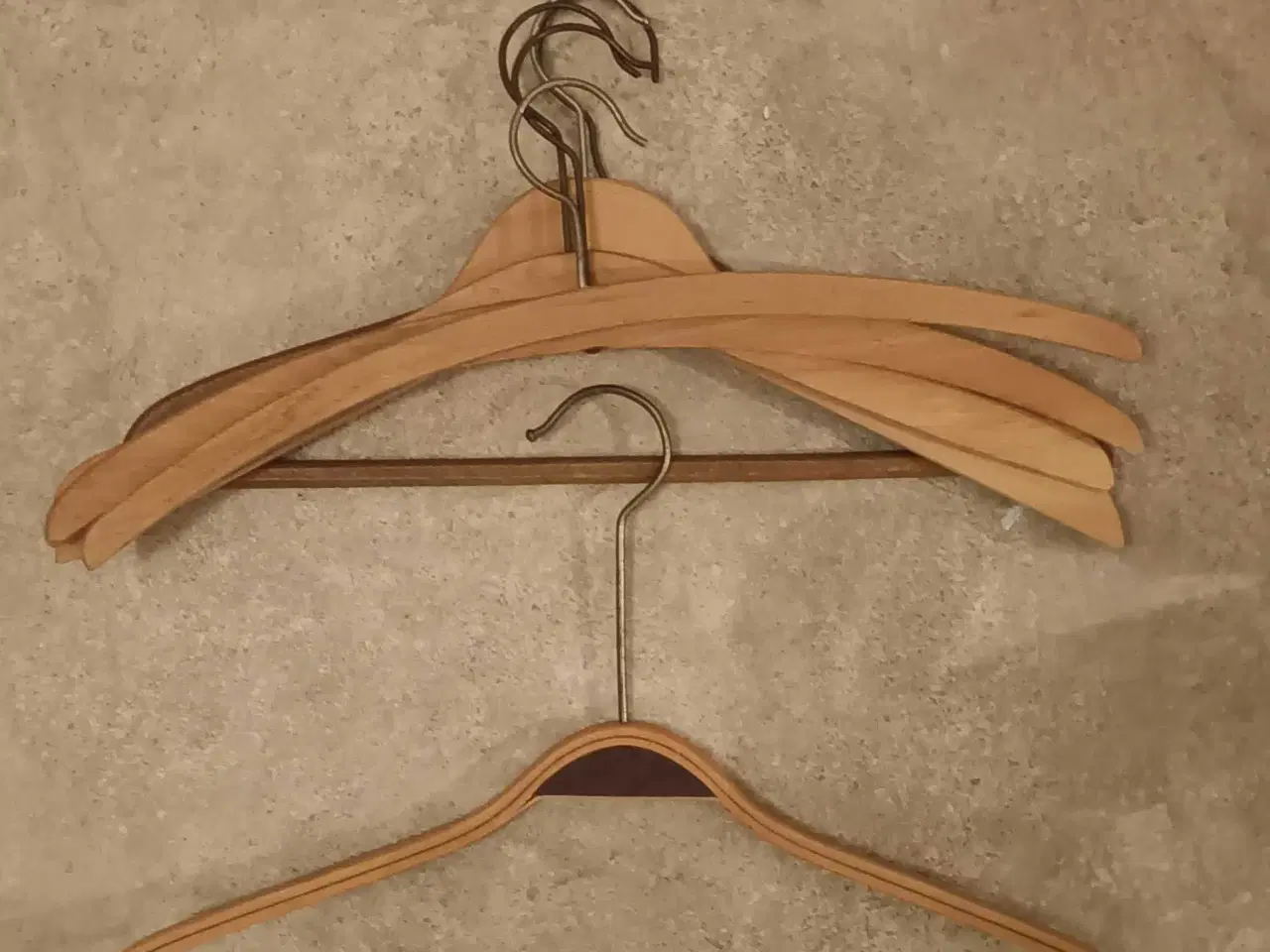 Billede 3 - Tøj bøjler
