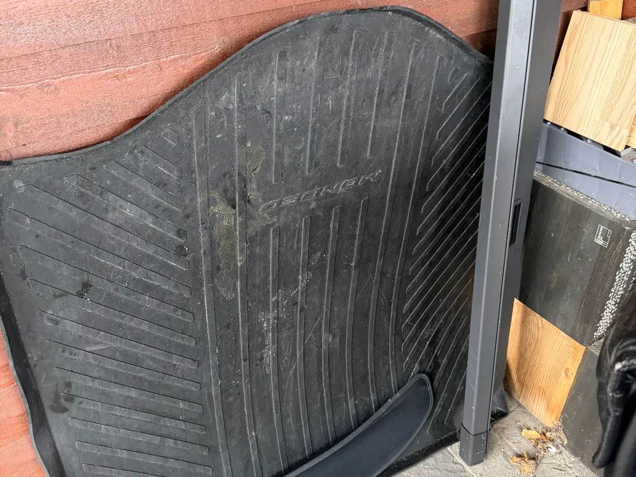 Billede 1 - Bagagerumsbakke Ford Mondeo