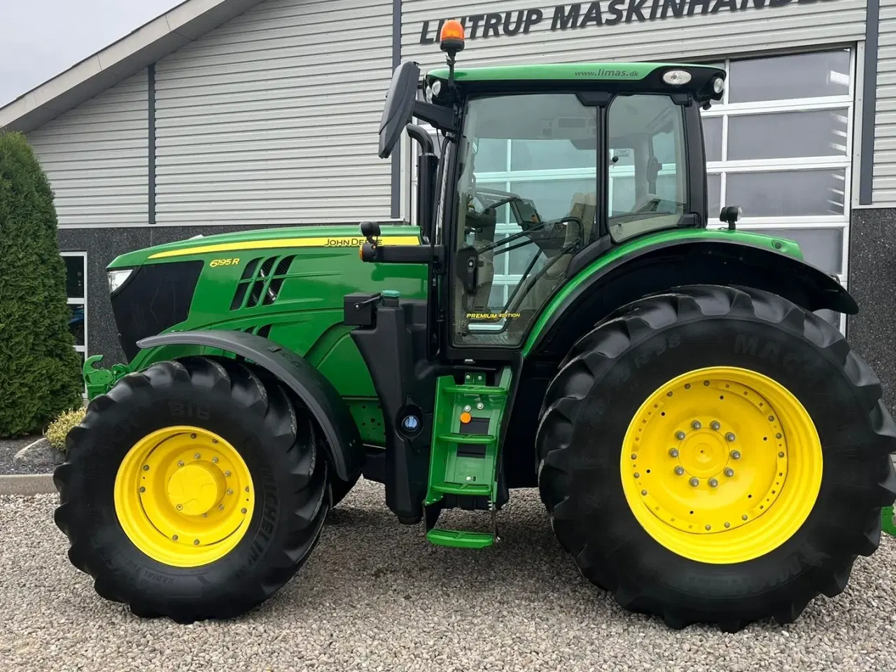 Billede 12 - John Deere 6195R Premium Edition med frontlift
