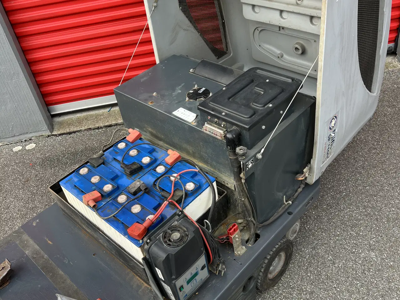 Billede 2 - Nilfisk SR 1100S Fejemaskine