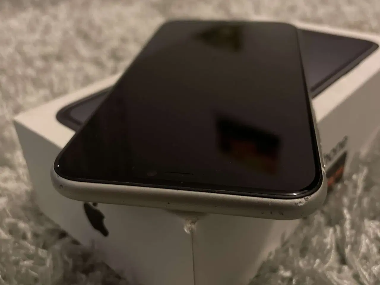 Billede 4 - iPhone 11 – 64 GB, Hvid – Til salg!