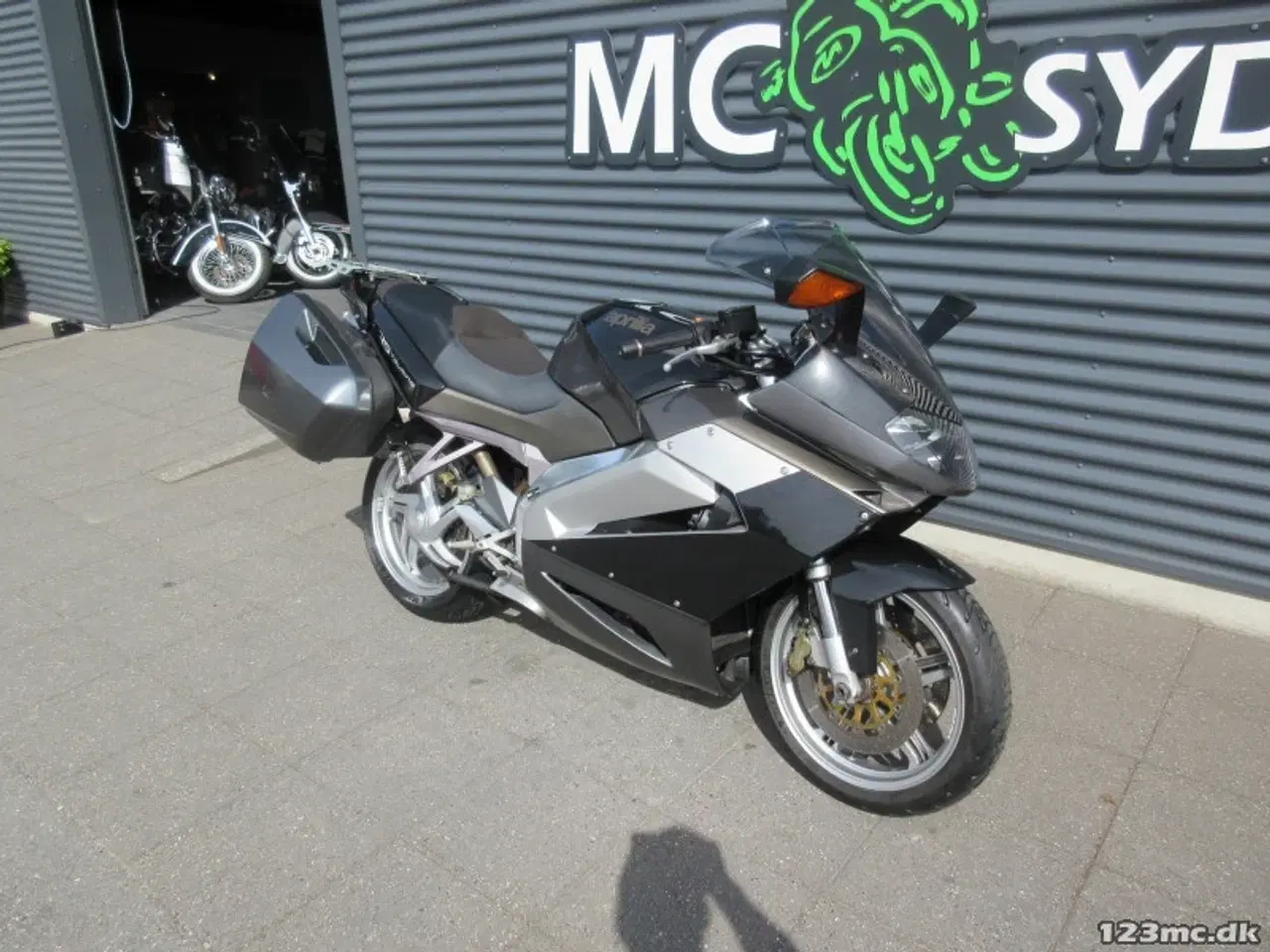 Billede 2 - Aprilia RST 1000 Futura MC-SYD BYTTER GERNE